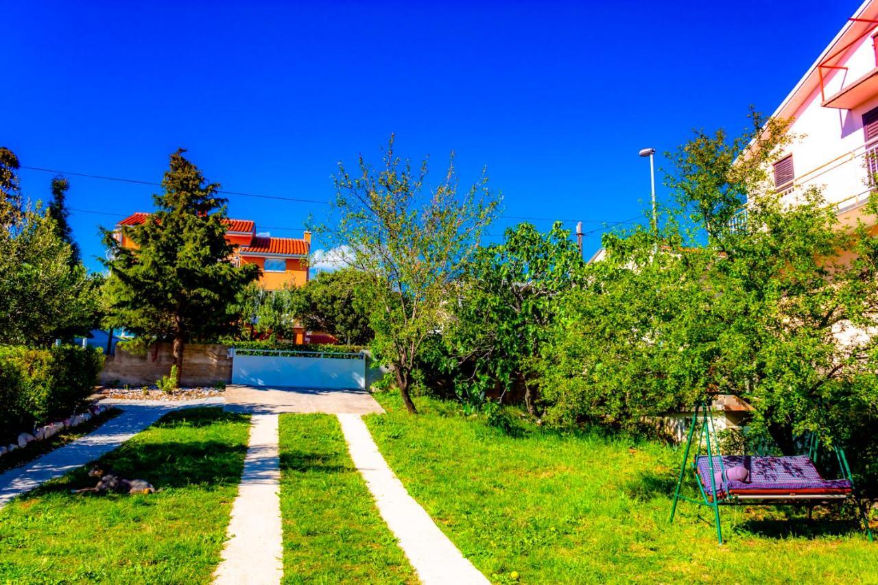 Vacation Home Grill & Chill With 350M2 Garden With Bbq Novi Vinodolski Eksteriør bilde
